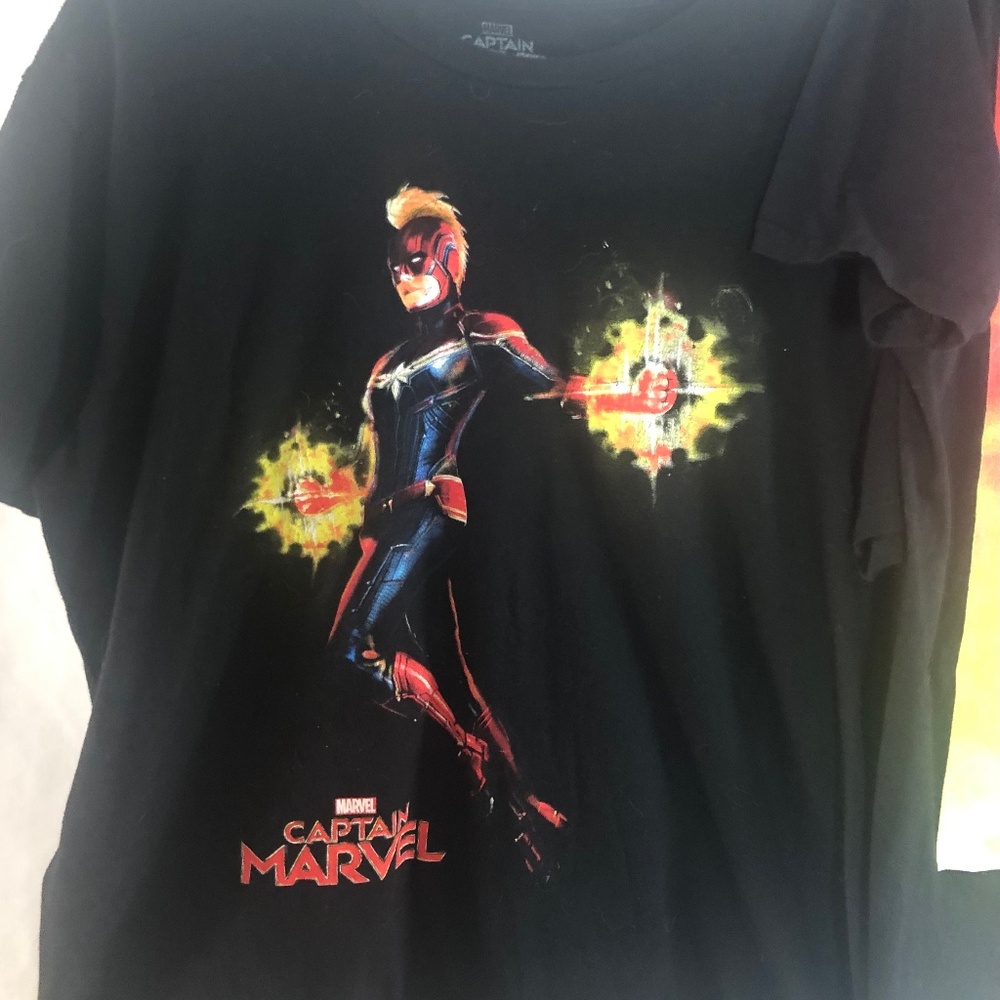 Lot of Marvel T-shirts Captain American, Black Panther, Spiderman,  Wakanda